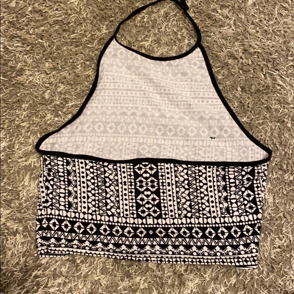 Garage halter crop top - Picture 2 of 3